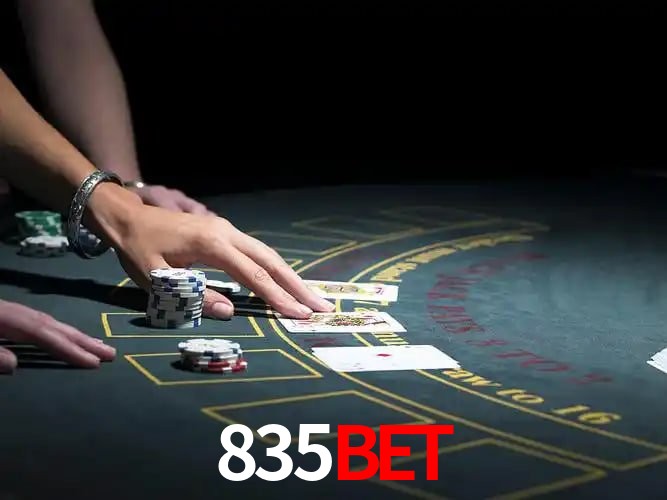 Sinta a adrenalina dos jogos de cassino com 835bet